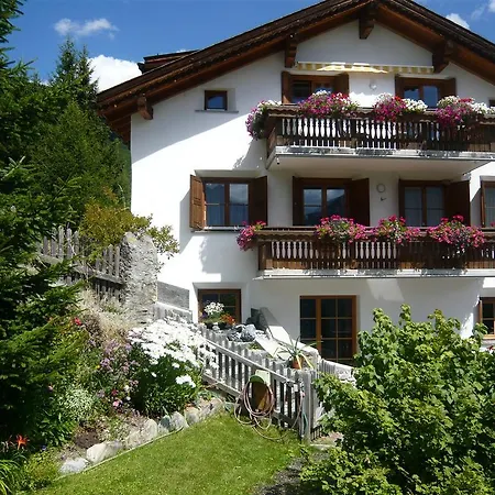 Chasa Vidos 270 - Familie Scandella *